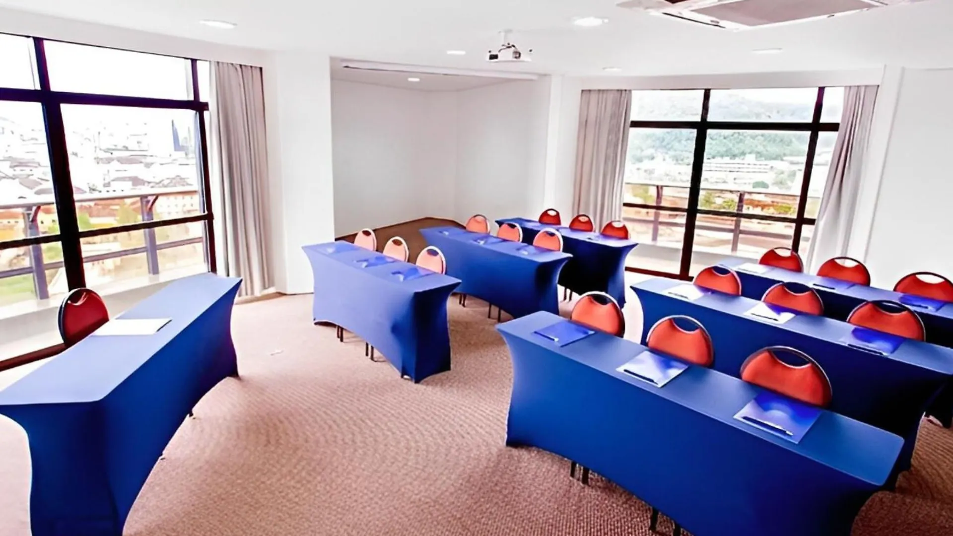 Blue Tree Towers Joinville